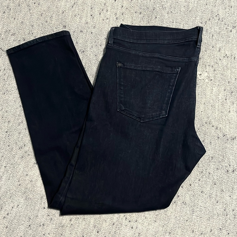 NWOT Men’s DKNY Varick Skinny Jean Dark Wash